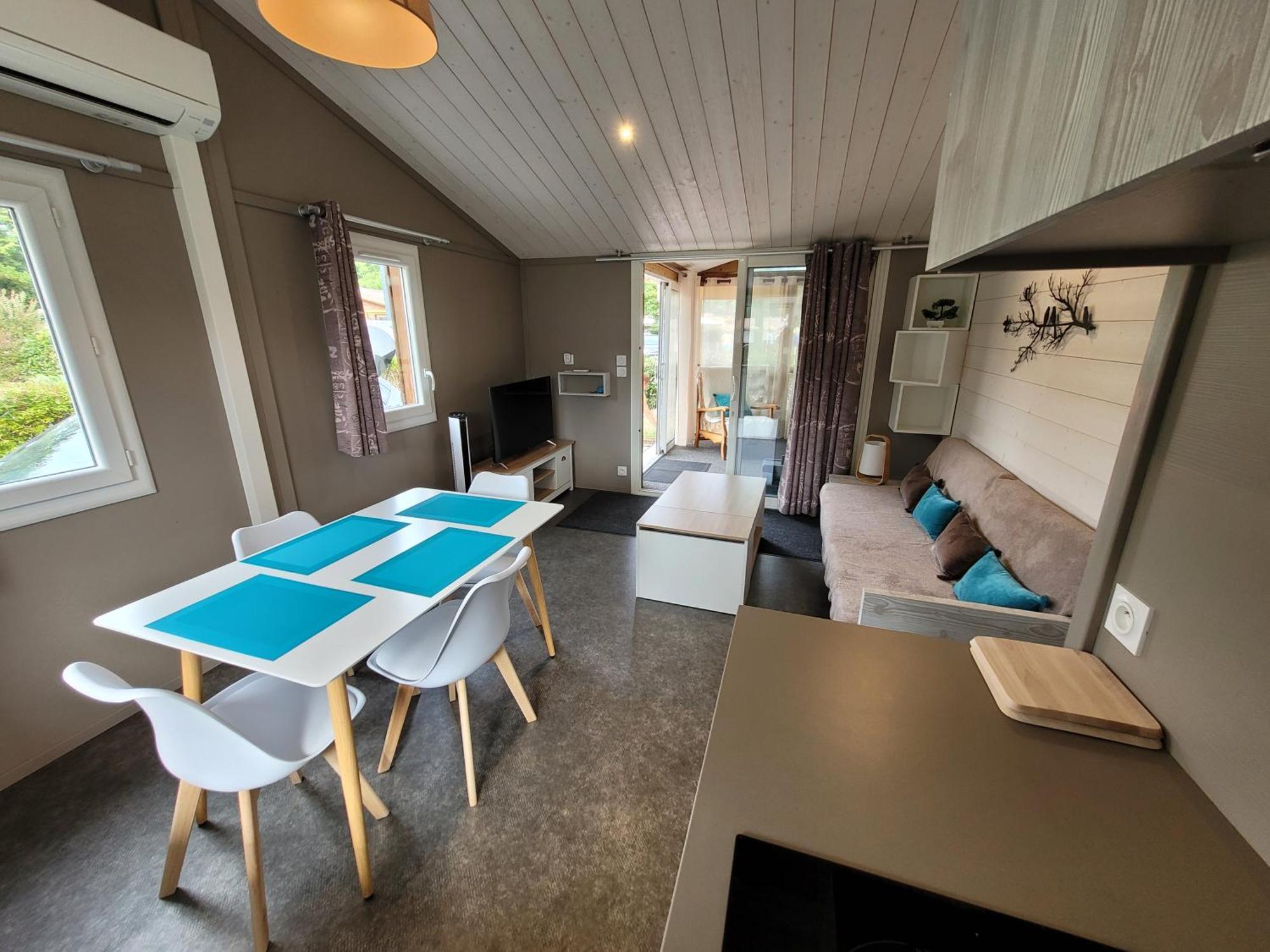 Chalet Familial Entre Lac Et Foret Azur Luaran gambar