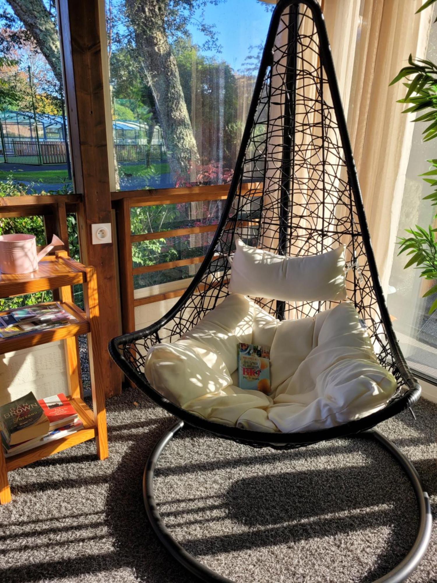 Chalet Familial Entre Lac Et Foret Azur Luaran gambar